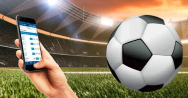 how to play live casino games on 8xbet like a pro